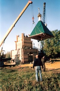 установление купола на колокольне